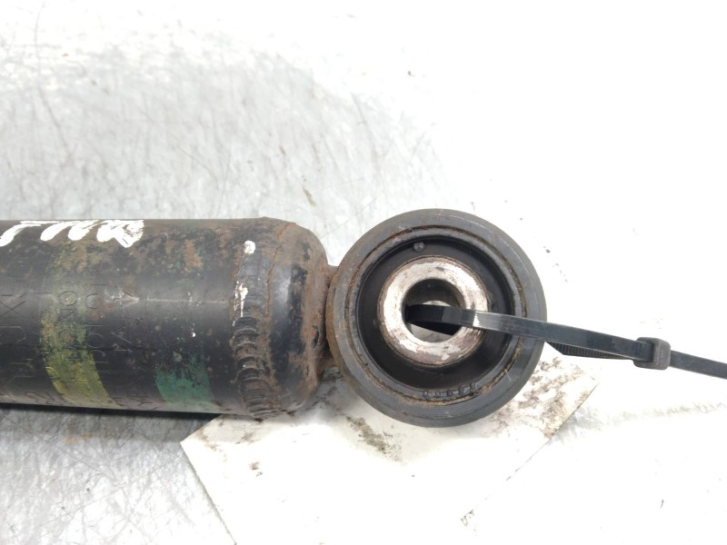 Recambio de amortiguador trasero para nissan nv 200 (m20) referencia OEM IAM   