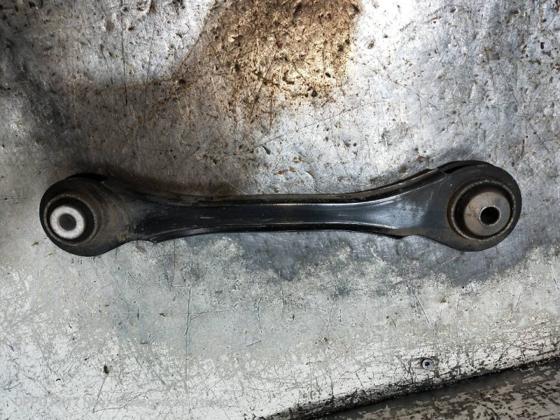 Recambio de brazo suspension inferior trasero derecho para bmw serie 3 gran turismo (f34) 320d referencia OEM IAM 679254404  