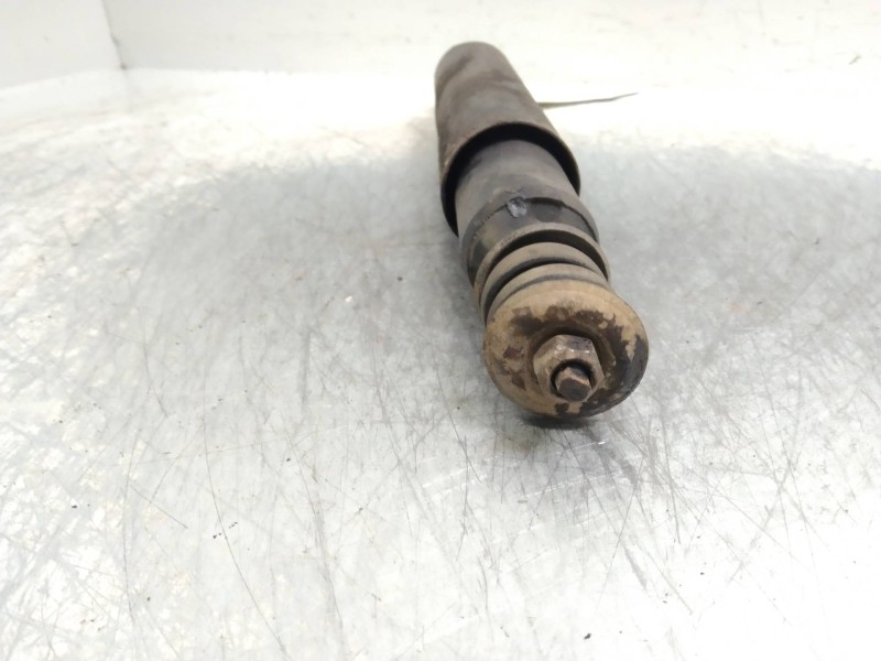 Recambio de amortiguador trasero para nissan patrol (k/w260) referencia OEM IAM   