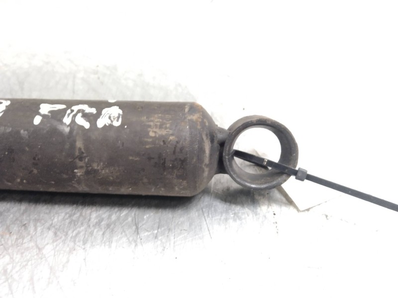 Recambio de amortiguador trasero para nissan patrol (k/w260) referencia OEM IAM   