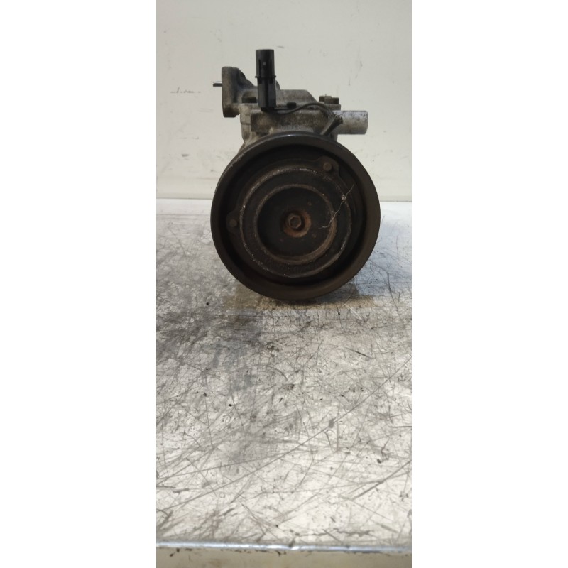 Recambio de compresor aire acondicionado para kia sportage lx referencia OEM IAM 160402320K  