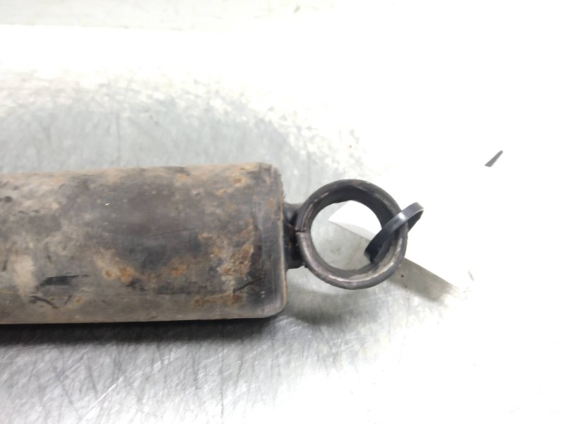 Recambio de amortiguador trasero para nissan patrol (k/w260) 2.8 d referencia OEM IAM   
