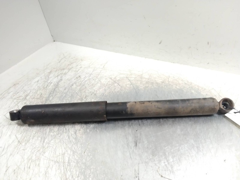 Recambio de amortiguador trasero para nissan patrol (k/w260) 2.8 d referencia OEM IAM   