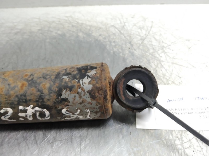 Recambio de amortiguador trasero para nissan patrol (k/w160) referencia OEM IAM   