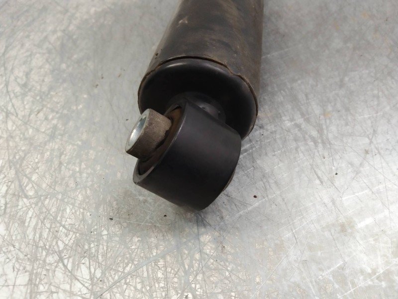 Recambio de amortiguador trasero para nissan pathfinder (r51) 2.5 dci xe referencia OEM IAM   