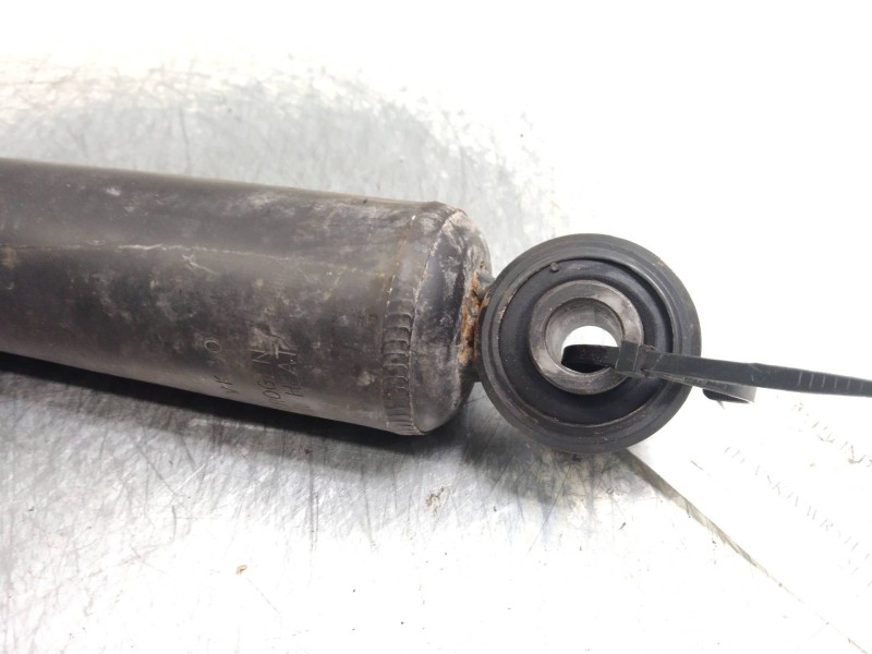 Recambio de amortiguador trasero para nissan pathfinder (r51) 2.5 dci xe referencia OEM IAM   
