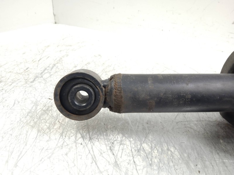 Recambio de amortiguador trasero para nissan primera berlina (p11) 1.6 16v cat referencia OEM IAM   