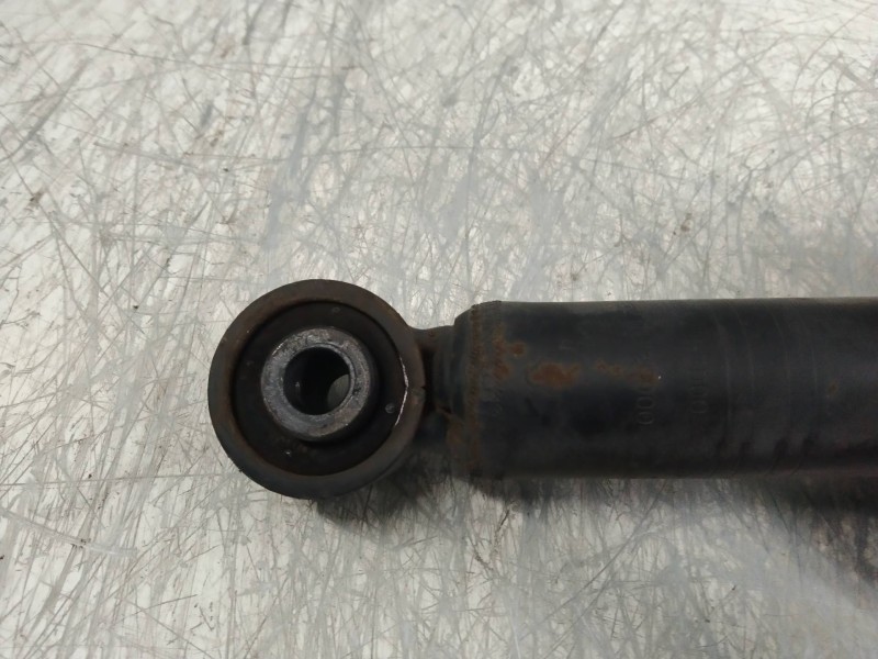 Recambio de amortiguador trasero para nissan primera berlina (p11) 2.0 turbodiesel cat referencia OEM IAM   