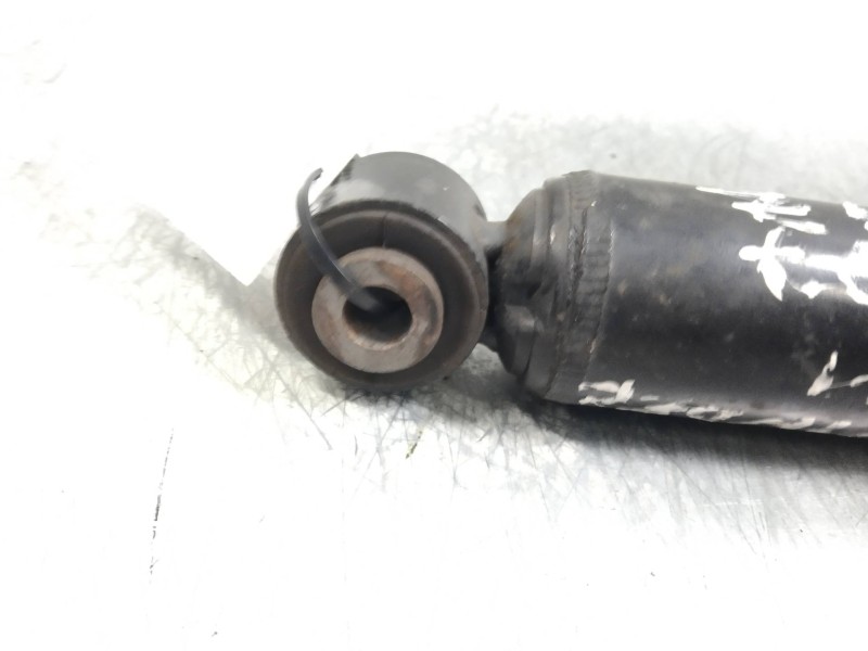Recambio de amortiguador trasero para nissan pathfinder (r51) 2.5 dci xe referencia OEM IAM   