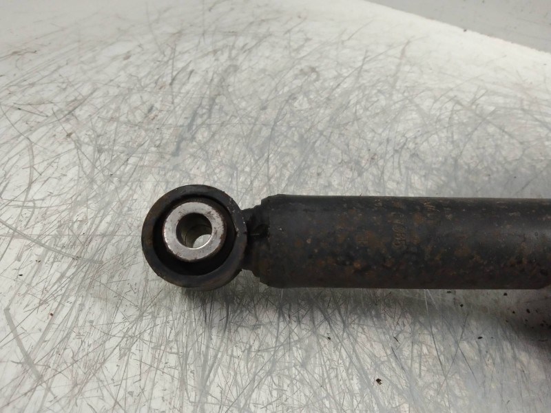 Recambio de amortiguador trasero para nissan primera berlina (p12) 2.2 16v turbodiesel cat referencia OEM IAM   