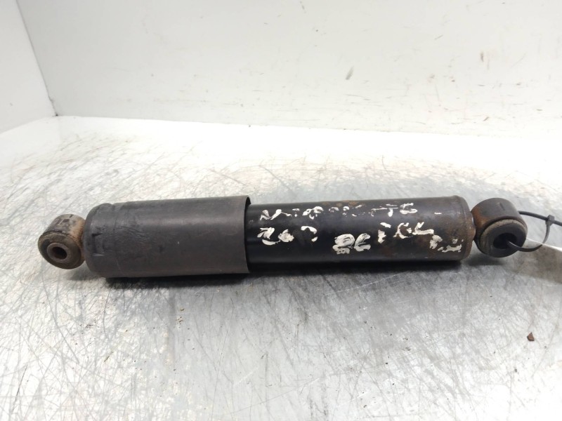 Recambio de amortiguador delantero para nissan vanette (c 220) 2.0 diesel referencia OEM IAM   