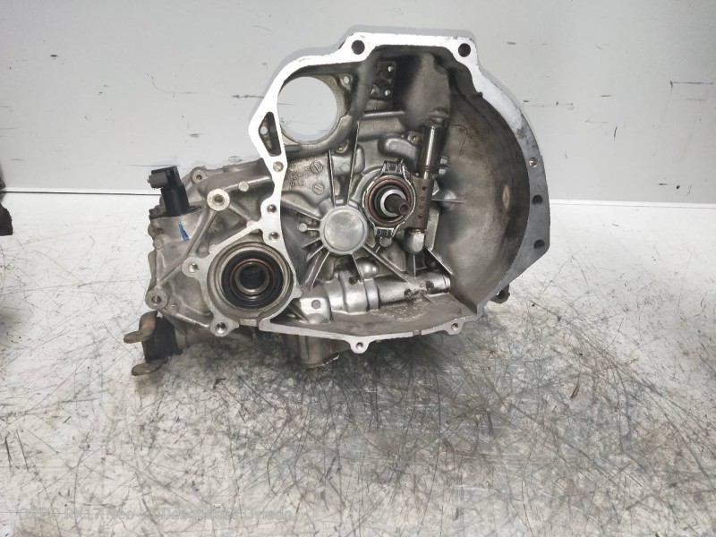 Recambio de caja cambios para nissan almera (n15) gx referencia OEM IAM   