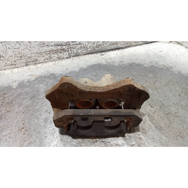 Recambio de pinza freno delantera izquierda para mitsubishi l 200 (k6/7) 2500 td glx (4-ptas.) referencia OEM IAM   