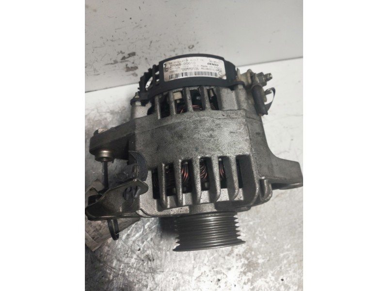 Recambio de alternador para peugeot 107 trendy referencia OEM IAM 270600Q010  