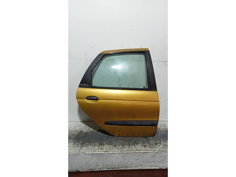 Recambio de puerta trasera derecha para renault megane i scenic (ja0) 1.9 d alize referencia OEM IAM   5P