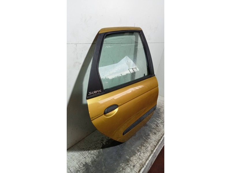 Recambio de puerta trasera derecha para renault megane i scenic (ja0) 1.9 d alize referencia OEM IAM   5P