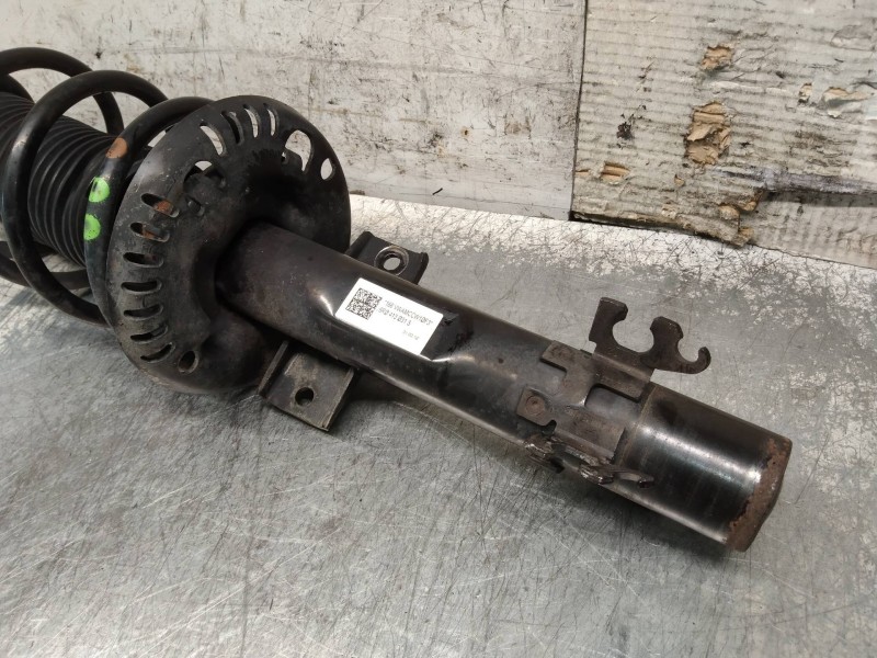 Recambio de amortiguador delantero derecho para audi a1 sportback (8xa) ambition referencia OEM IAM 6R0413031S  