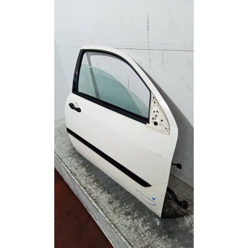 Recambio de puerta delantera derecha para ford focus berlina (cak) 1.8 tdci turbodiesel cat referencia OEM IAM   3P