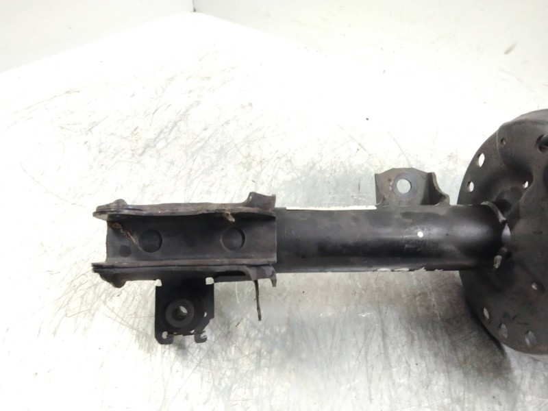 Recambio de amortiguador delantero derecho para opel corsa d 1.3 16v cdti referencia OEM IAM 13214358  