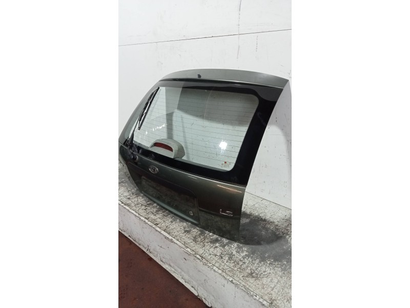 Recambio de porton trasero para kia rio ls berlina (5-ptas.) referencia OEM IAM   