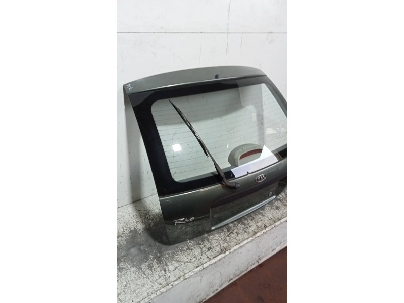 Recambio de porton trasero para kia rio ls berlina (5-ptas.) referencia OEM IAM   