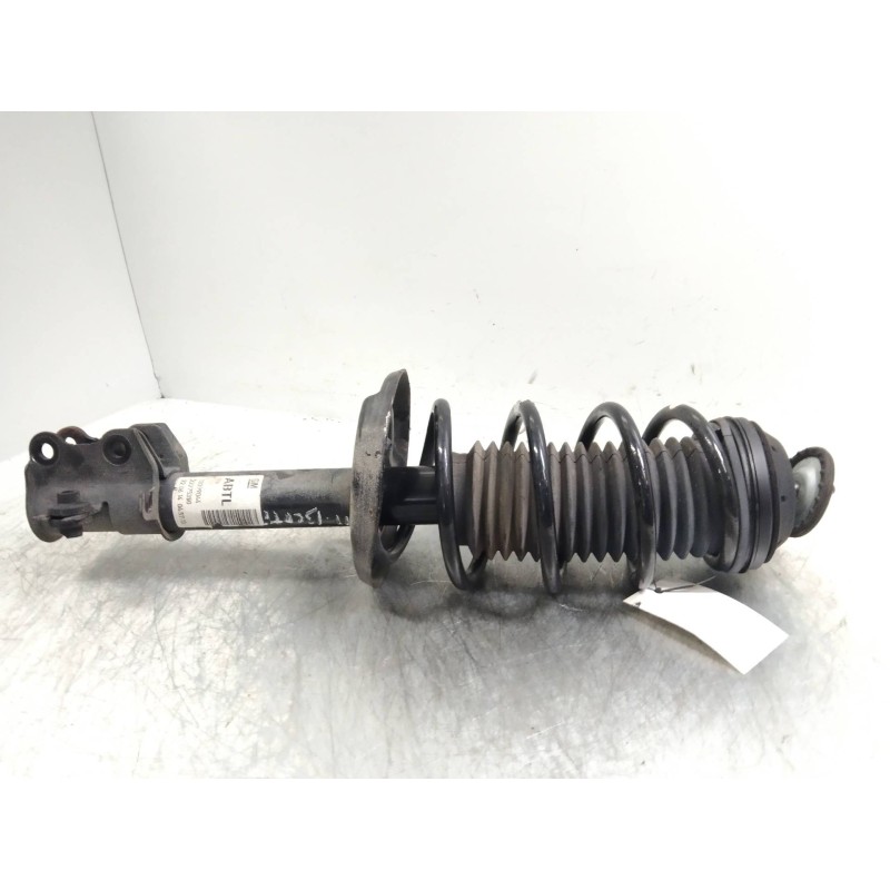 Recambio de amortiguador delantero derecho para opel corsa d expression referencia OEM IAM 13399044 22275350 