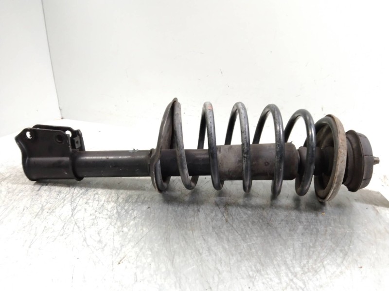 Recambio de amortiguador delantero derecho para renault clio i fase i+ii (b/c57) 1.4 referencia OEM IAM   