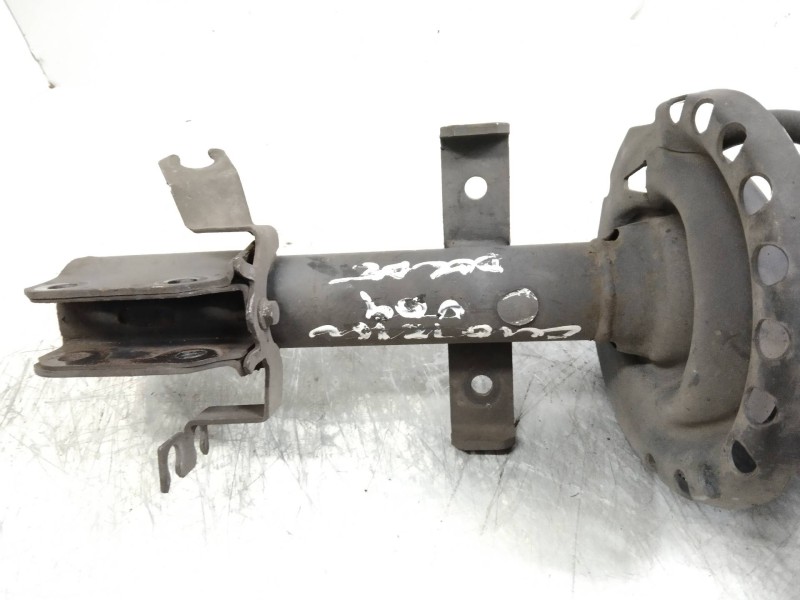 Recambio de amortiguador delantero derecho para renault clio grandtour dynamique referencia OEM IAM   