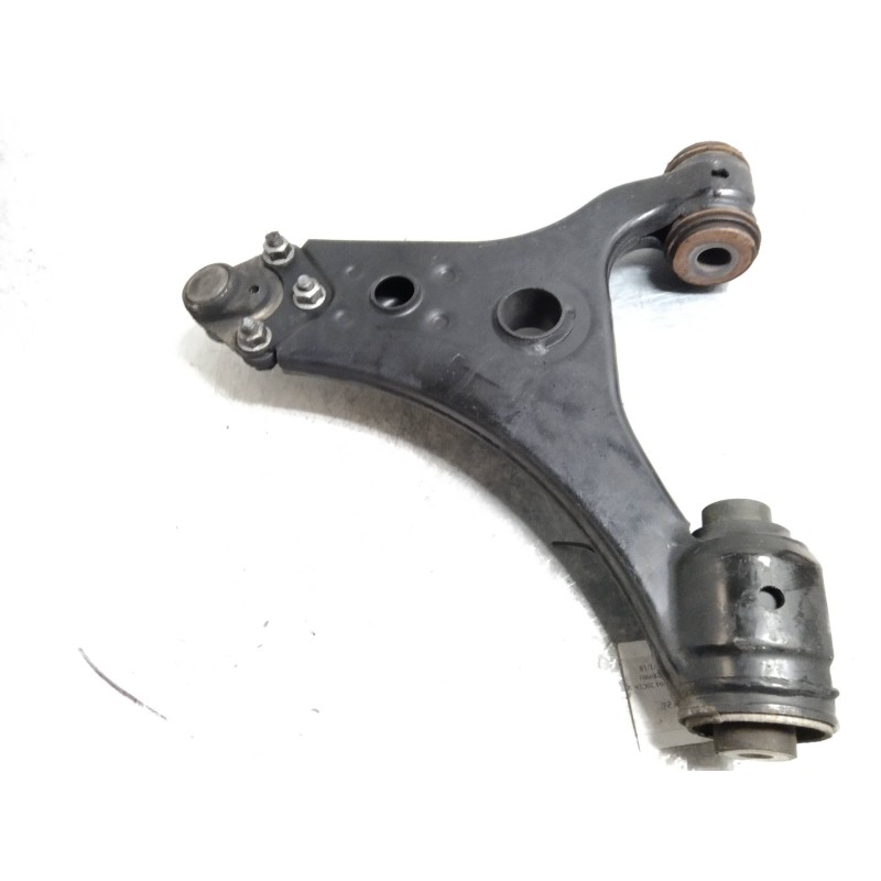 Recambio de brazo suspension inferior delantero izquierdo para mercedes clase a (w169) 2.0 cdi cat referencia OEM IAM   