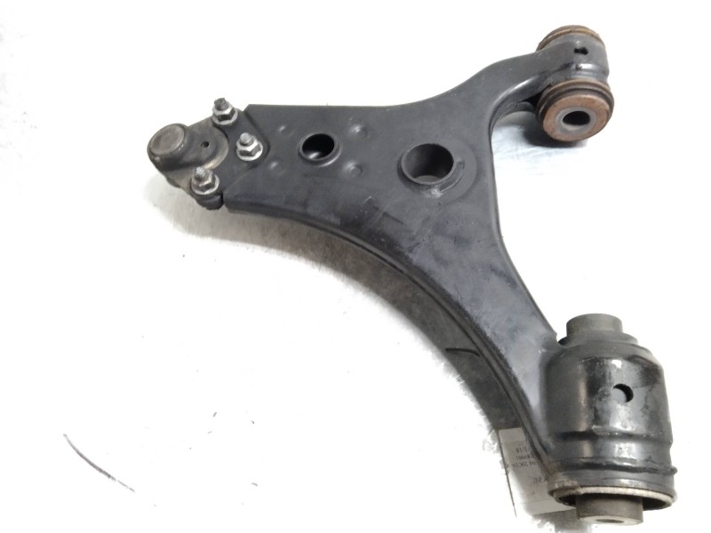 Recambio de brazo suspension inferior delantero izquierdo para mercedes clase a (w169) 2.0 cdi cat referencia OEM IAM   