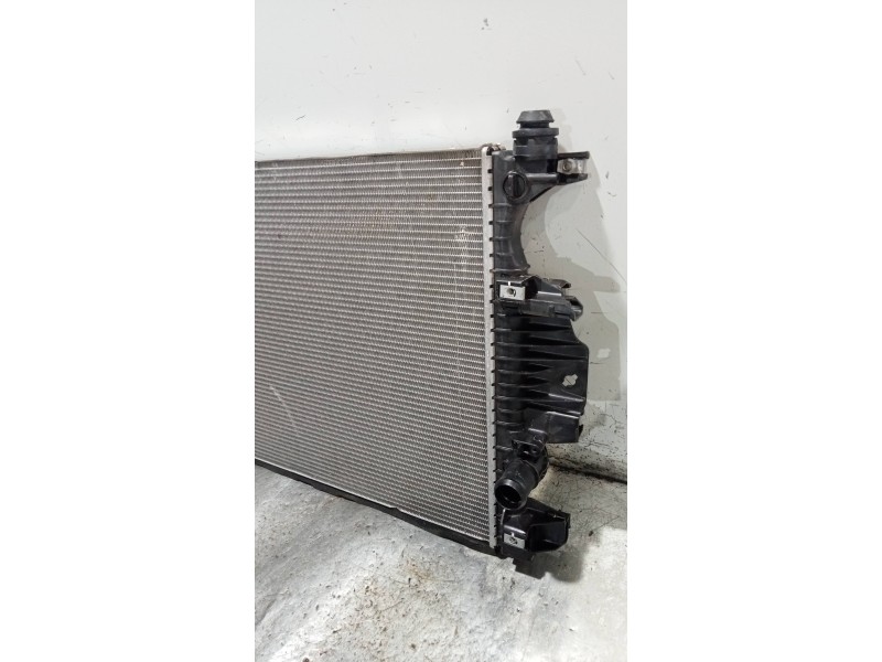 Recambio de radiador agua para ford s-max titanium 4x4 referencia OEM IAM DG938005BD M155971N 