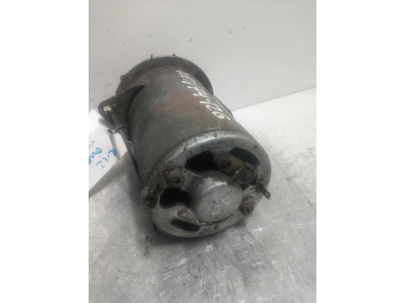Recambio de alternador para renault 12 referencia OEM IAM   