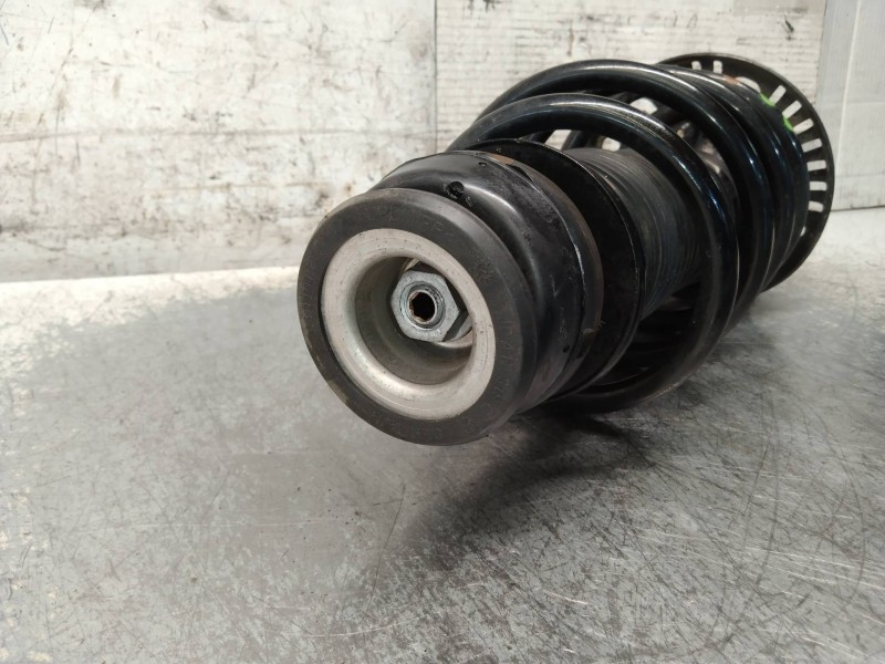 Recambio de amortiguador delantero izquierdo para audi a1 sportback (8xa) ambition referencia OEM IAM 6R0413031S  