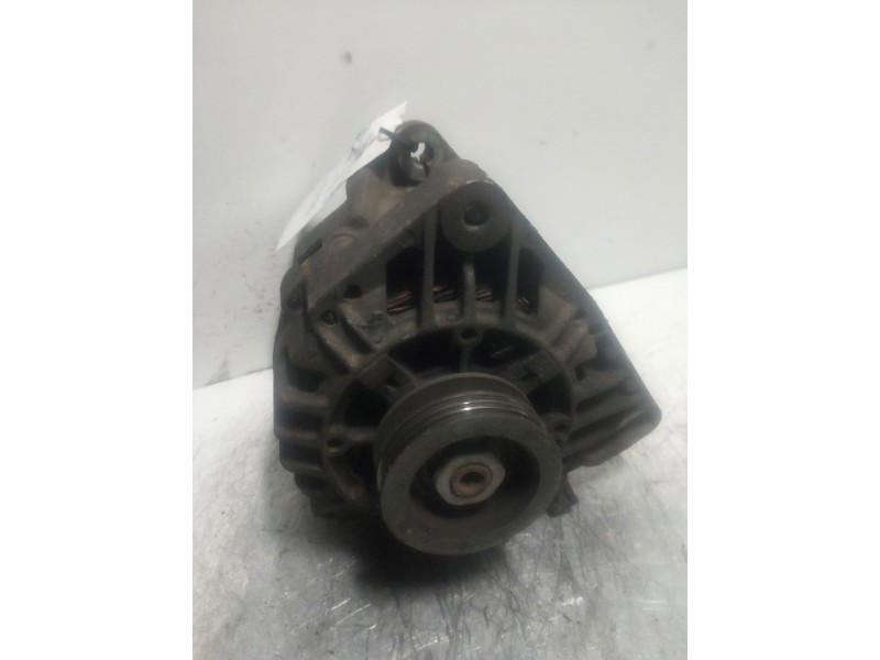 Recambio de alternador para renault clio ii fase i (b/cbo) 1.2 rt clima (b/cboa/f) referencia OEM IAM 7700437090  
