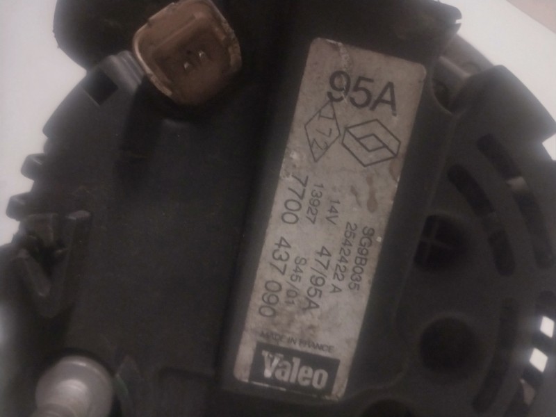 Recambio de alternador para renault clio ii fase i (b/cbo) 1.2 rt clima (b/cboa/f) referencia OEM IAM 7700437090  