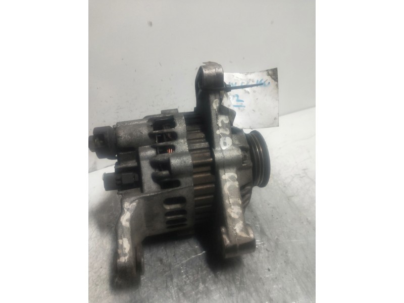 Recambio de alternador para renault clio ii fase ii (b/cb0) privilege referencia OEM IAM 8200065730  