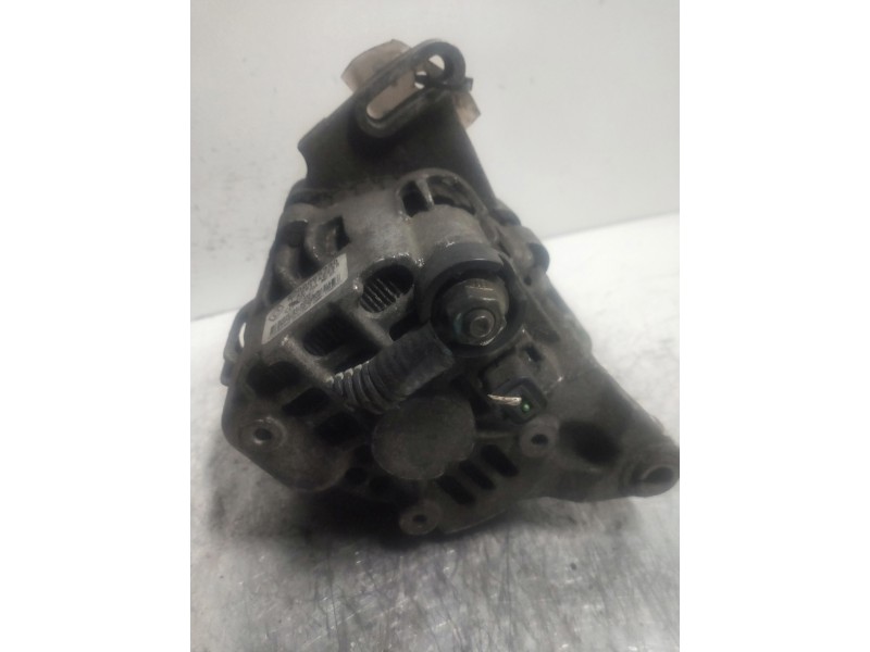 Recambio de alternador para renault clio ii fase ii (b/cb0) privilege referencia OEM IAM 8200065730  