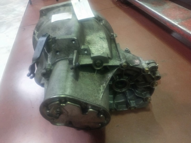 Recambio de caja cambios para ford fiesta berl./express 1.0 referencia OEM IAM 71TTBC FOFL15 