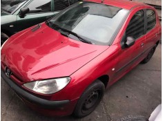 peugeot 206 berlina del año 2000