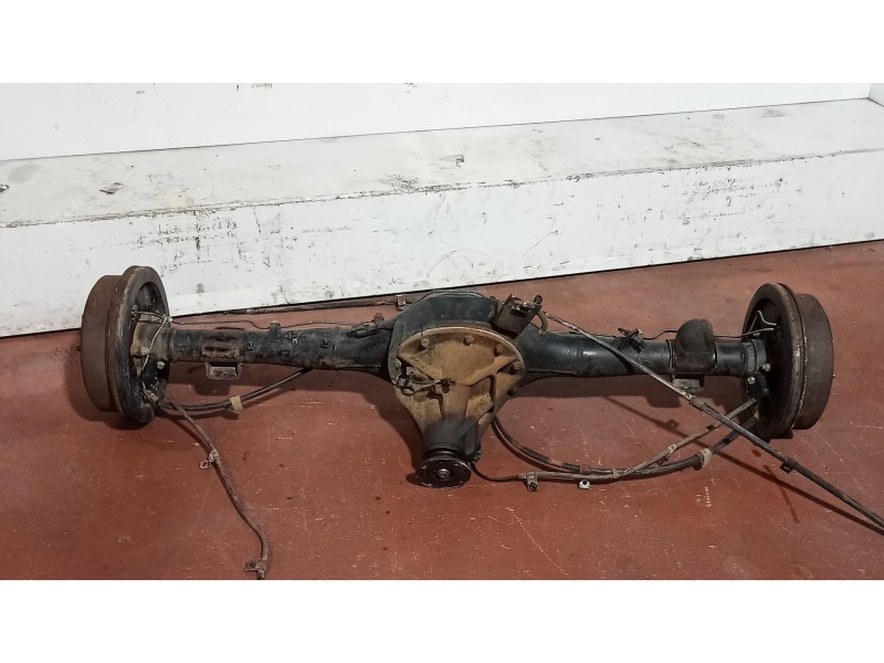Recambio de puente trasero para mitsubishi l 200 (k6/7) 2500 td glx (4-ptas.) referencia OEM IAM  L200 TAMBOR / ABS