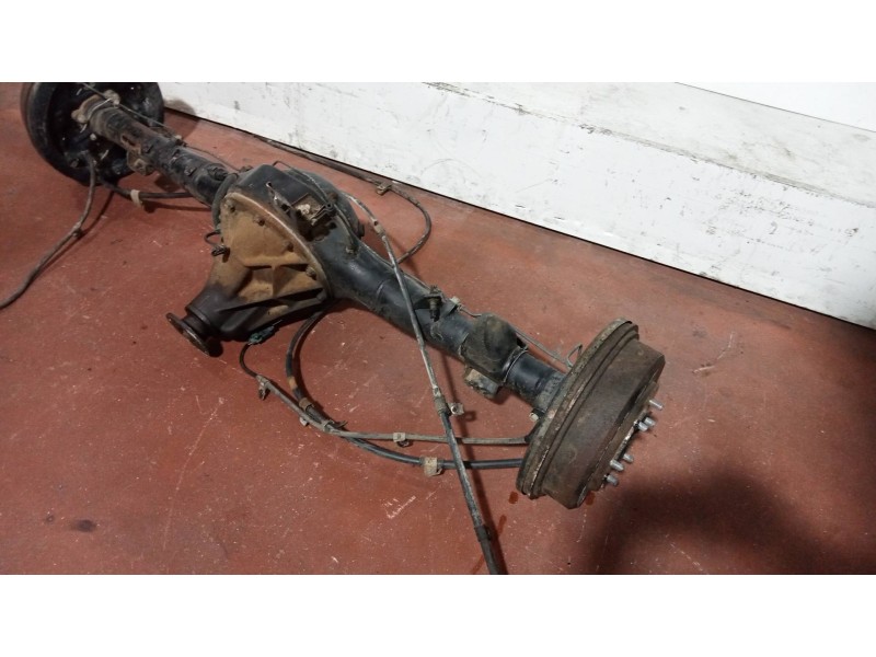 Recambio de puente trasero para mitsubishi l 200 (k6/7) 2500 td glx (4-ptas.) referencia OEM IAM  L200 TAMBOR / ABS