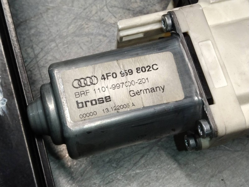 Recambio de elevalunas trasero derecho para audi a6 berlina (4f2) 2.0 tdi referencia OEM IAM 4F0839462A 4F0959802C 4P