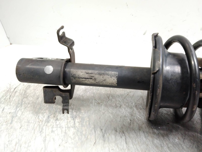 Recambio de amortiguador delantero derecho para renault megane i scenic (ja0) 1.9 d kaleido referencia OEM IAM   