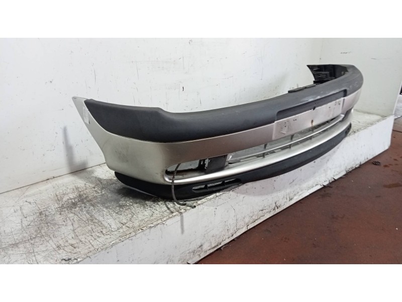 Recambio de paragolpes delantero para renault espace /grand espace (je0) 2.2 dt rt espace referencia OEM IAM   