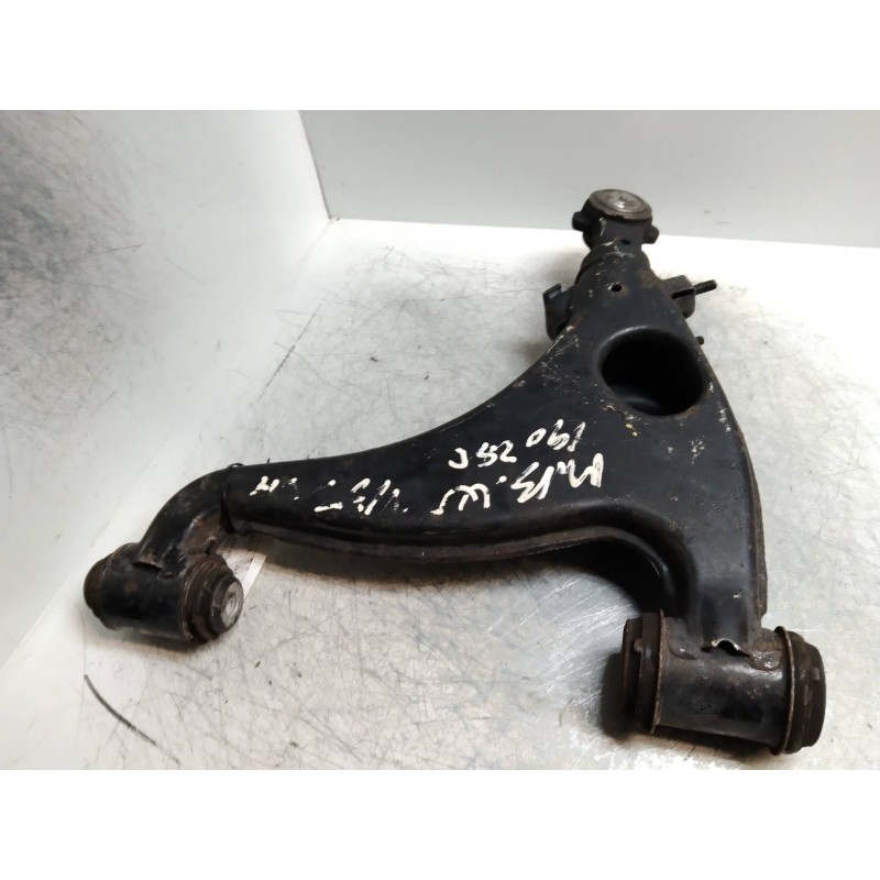 Recambio de brazo suspension inferior delantero derecho para mercedes clase c (w201) berlina 2.5 diesel referencia OEM IAM   