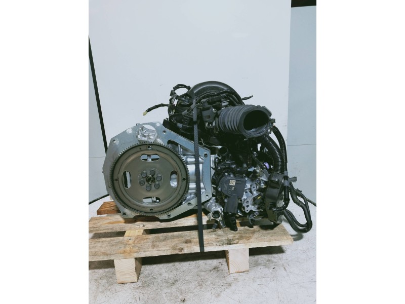 Recambio de motor completo para mazda cx-30 selection 2wd referencia OEM IAM PE 21396189 