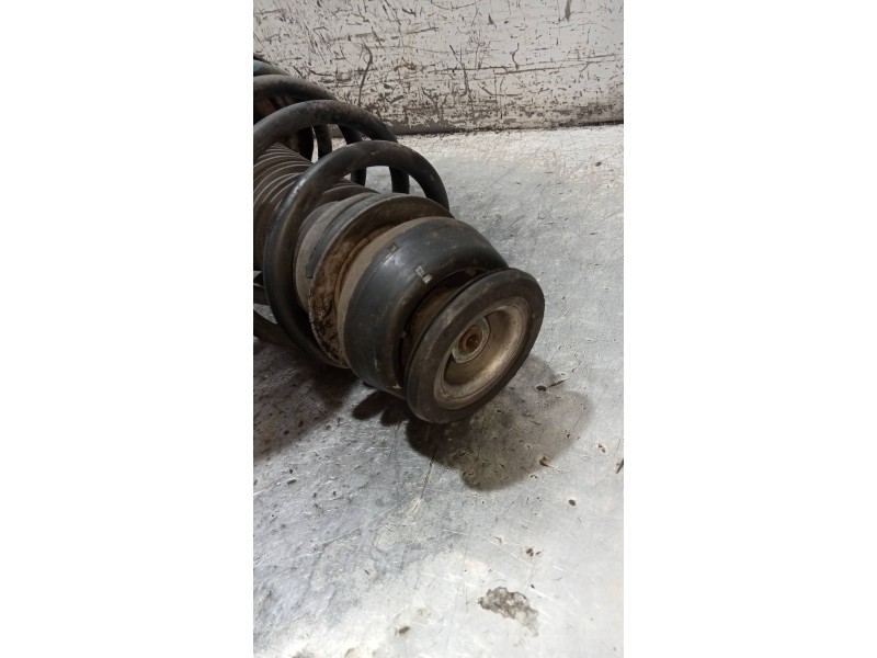 Recambio de amortiguador delantero izquierdo para volkswagen golf iv berlina (1j1) básico referencia OEM IAM   