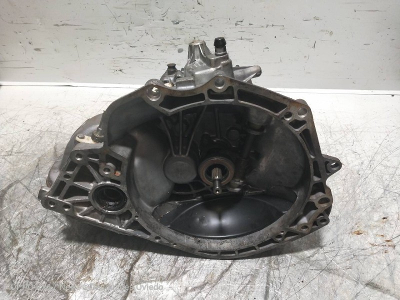 Recambio de caja cambios para opel astra f berlina 1.7 turbodiesel (17 dt / lu8) referencia OEM IAM F13W374 07031 