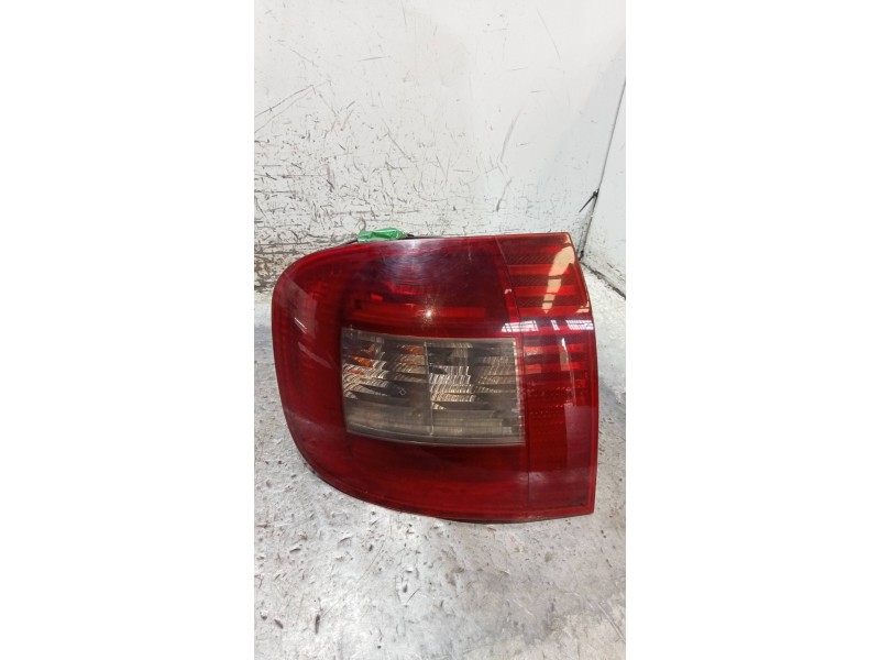 Recambio de piloto trasero izquierdo para fiat multipla nuevo (186) 1.9 jtd dynamic referencia OEM IAM   