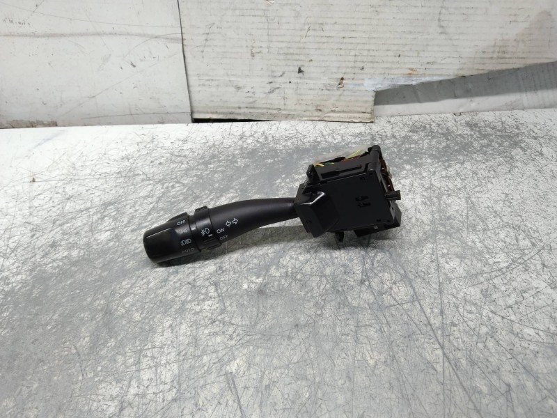 Recambio de mando luces para kia sportage ex referencia OEM IAM 202003393  